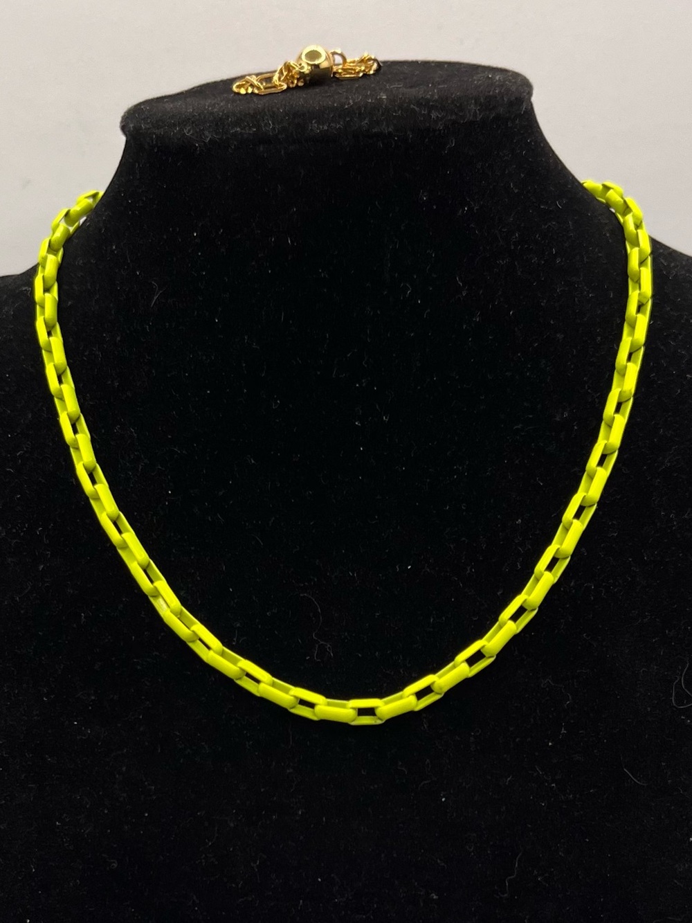 Vibrant Neon Yellow Chain Link Necklace for Women